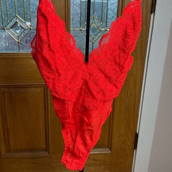 We Are Hah Cheap And Cheerful Bodysuit In Blood Orange Small Nwt - Picture 3 of 9